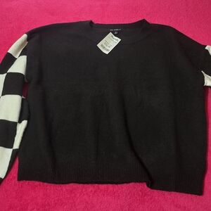 Blu Pepper Black Sweater with Checkered Sleeves